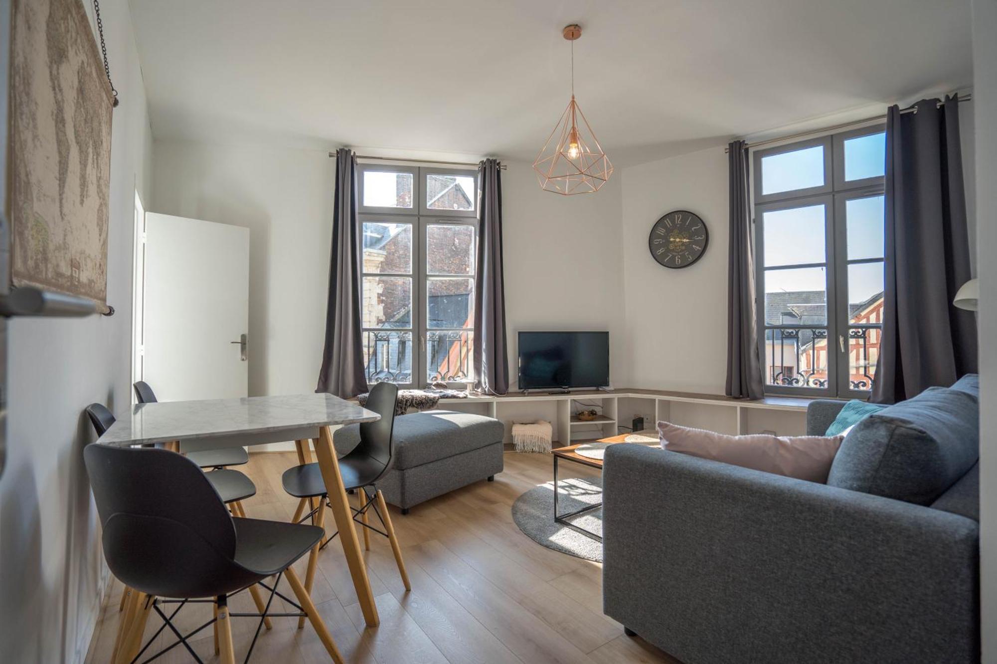 Charming City Center Flat Ruan Exterior foto
